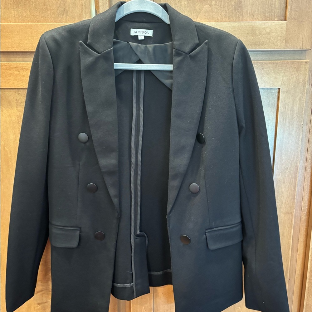 Jamison for Evereve Black Double-Breasted Blazer